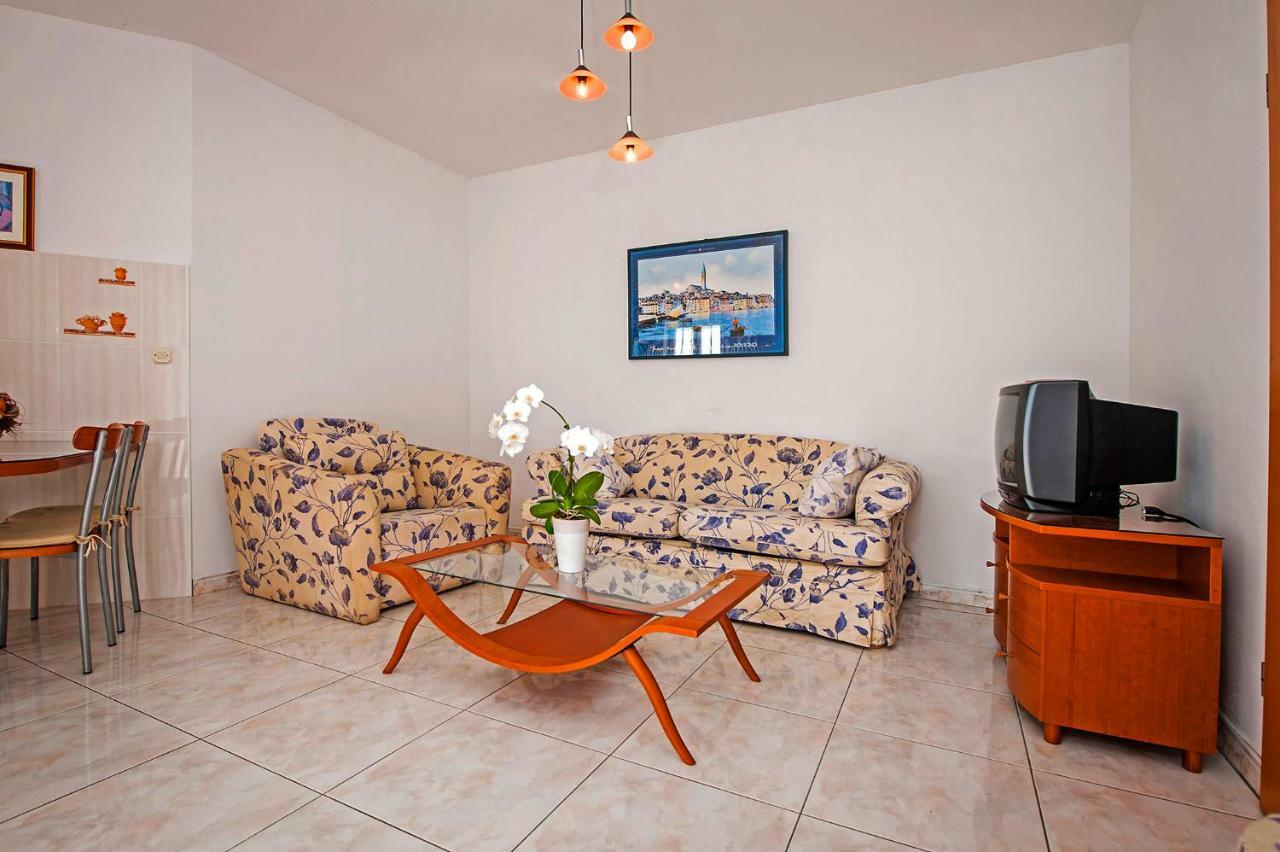 Villa Mareonda Rovinj Bagian luar foto
